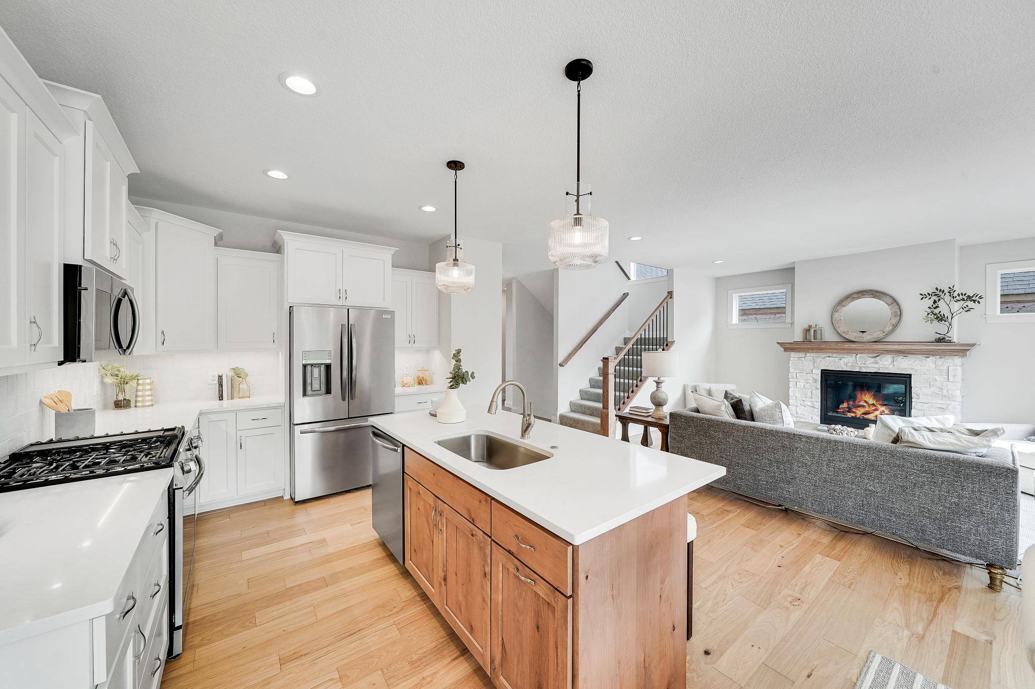 7164 Agate TRL, Inver Grove Heights, MN 55077