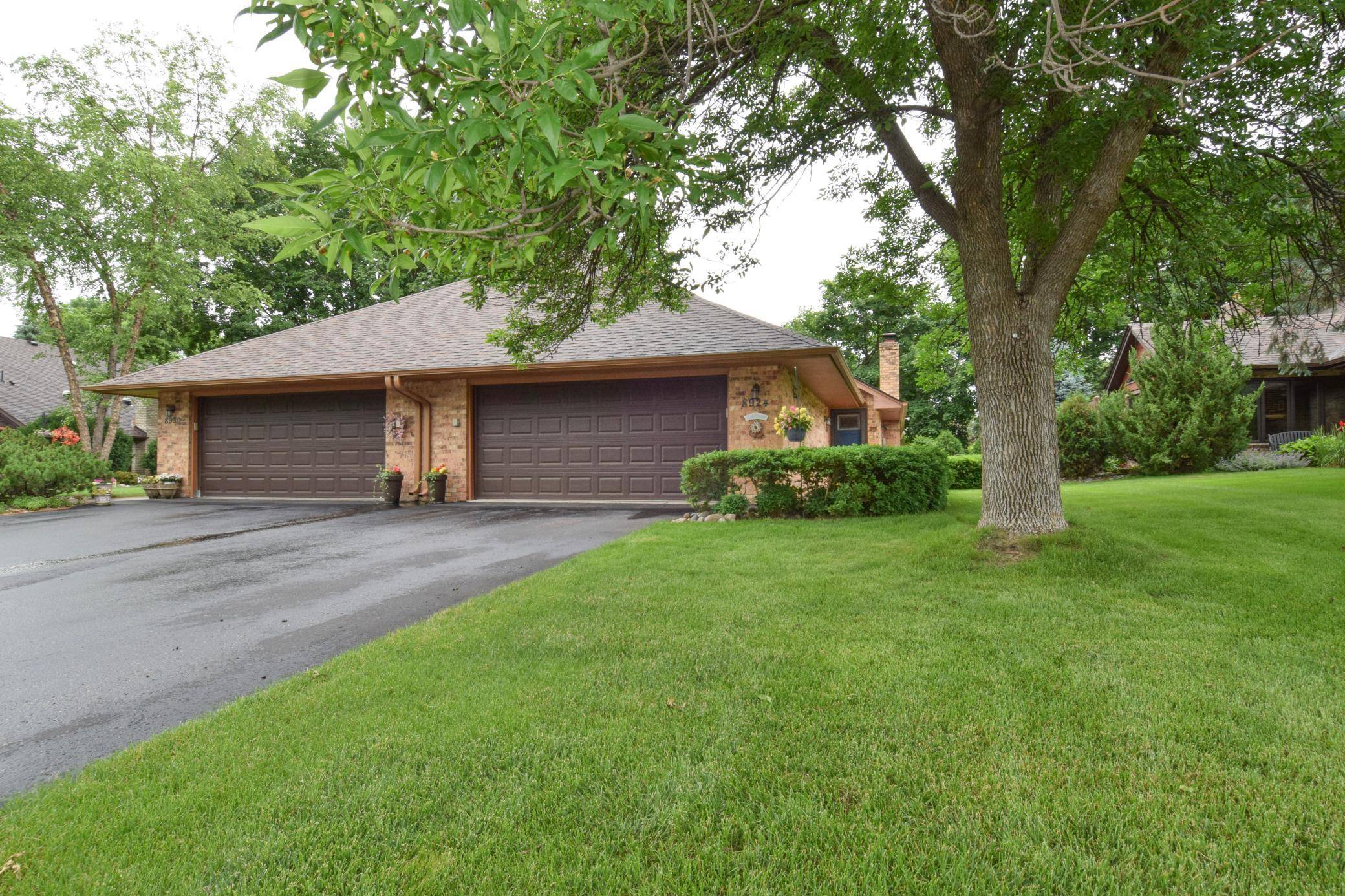 8924 Montegue TER, Brooklyn Park, MN 55443