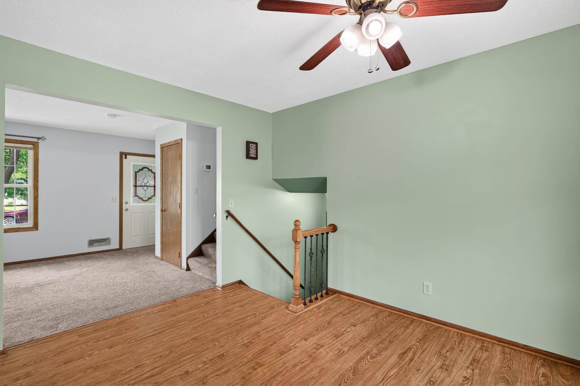 336 Sunrise LN, Champlin, MN 55316