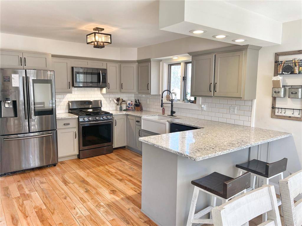 6078 Donald ST, Baxter, MN 56425