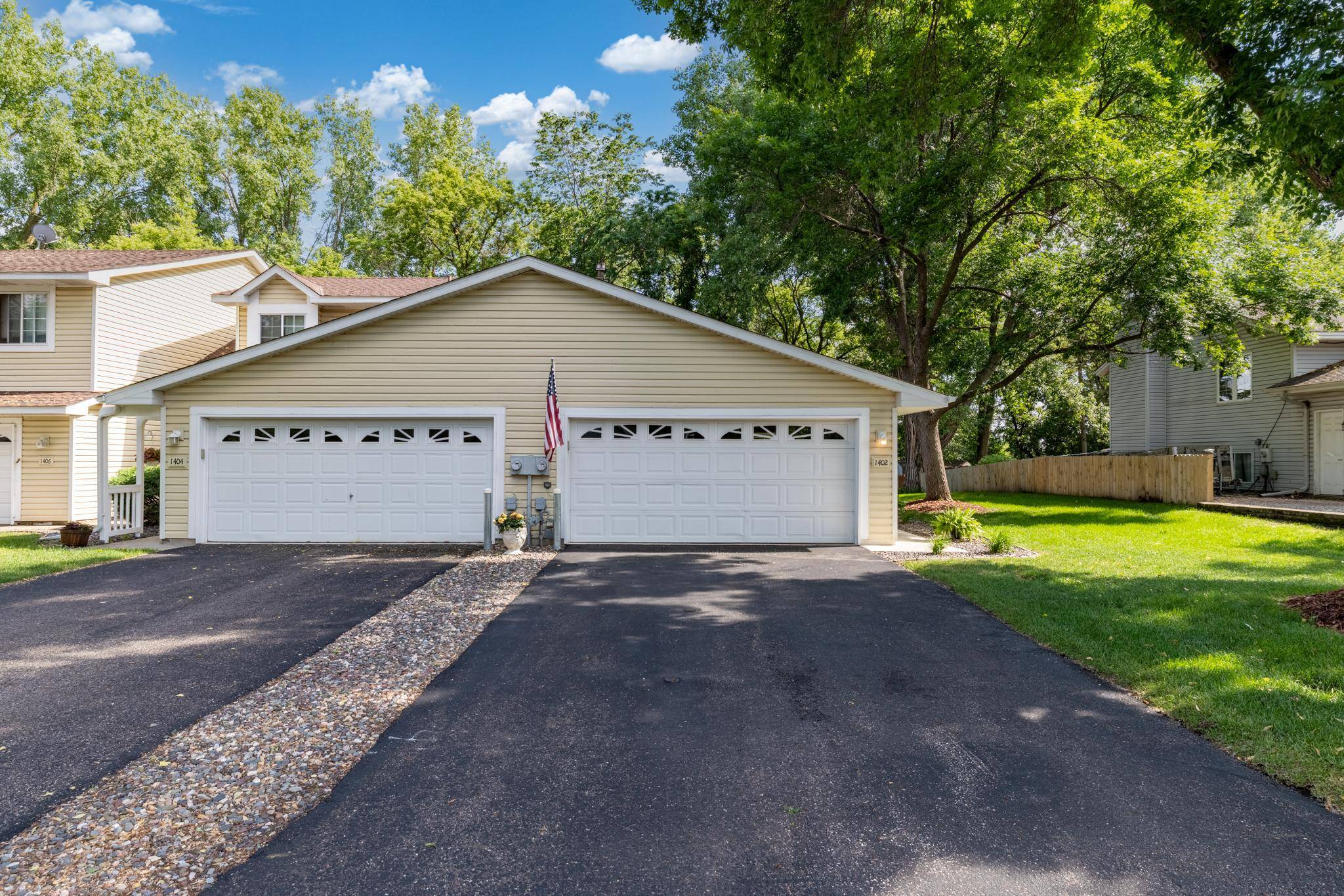 1402 Cleveland ST, Anoka, MN 55303