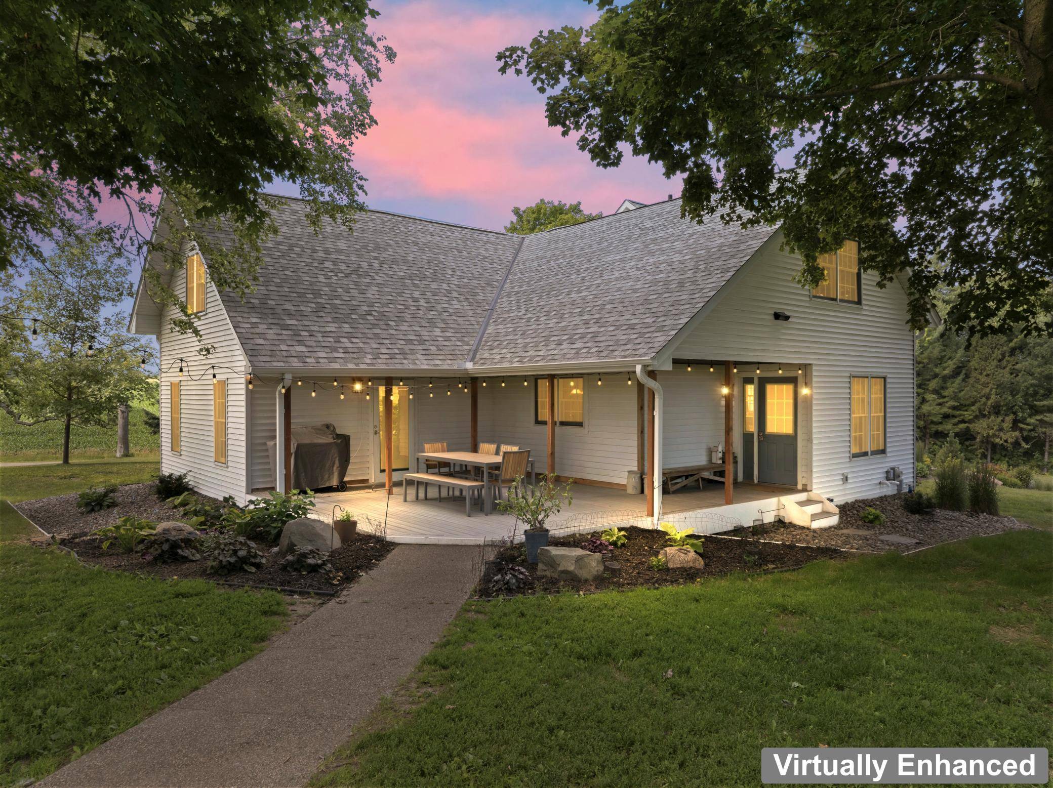 11055 317th ST, Cannon Falls, MN 55009