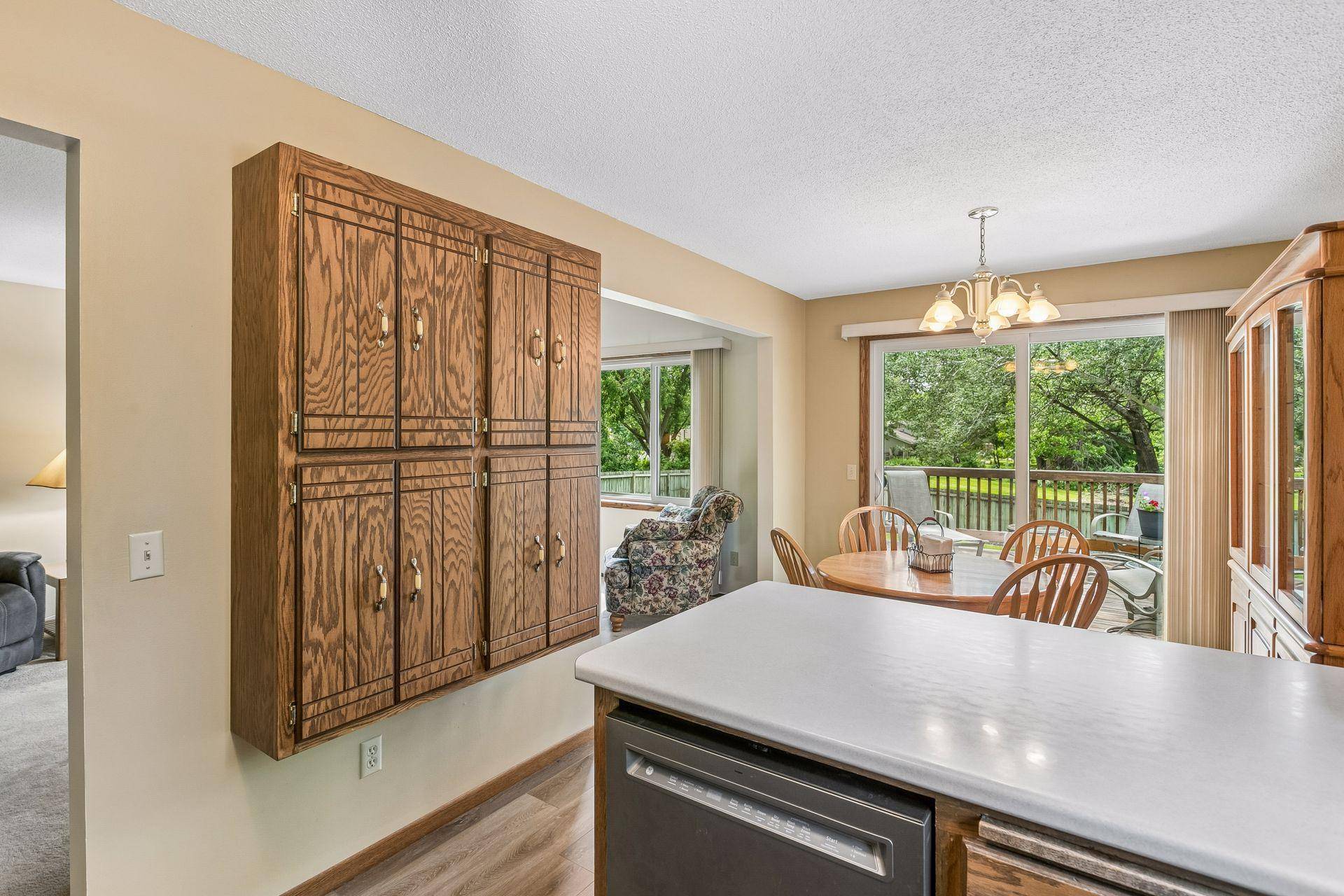 6281 Cavell AVE N, Brooklyn Park, MN 55428