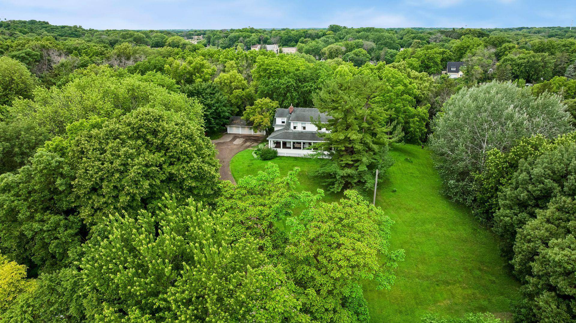 5940 Galpin Lake RD, Shorewood, MN 55331