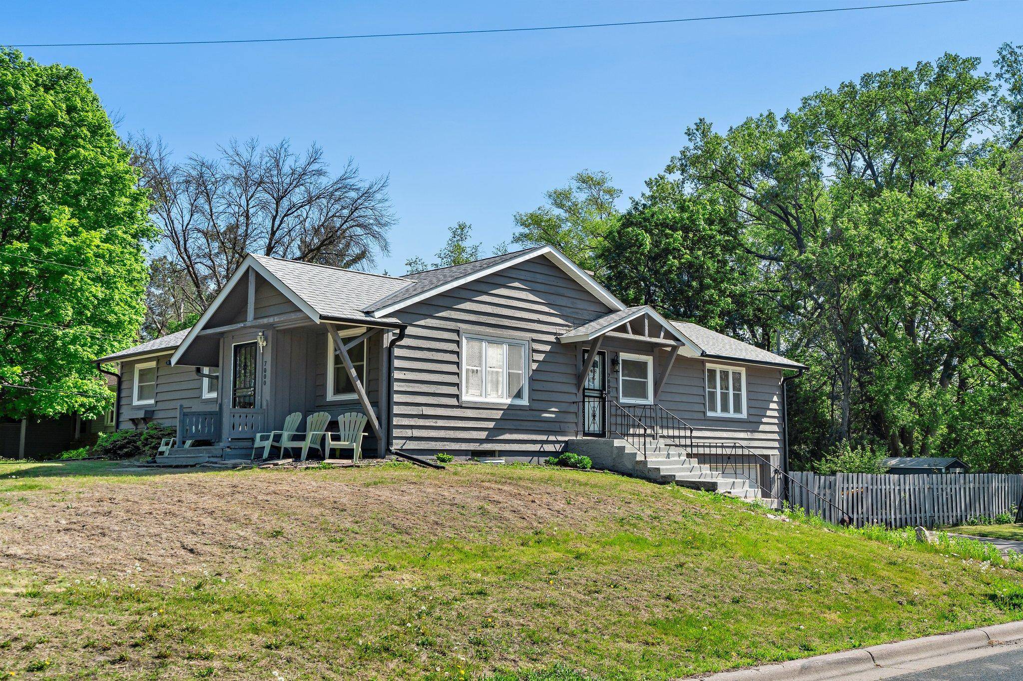 7000 Dallas RD, Brooklyn Center, MN 55430