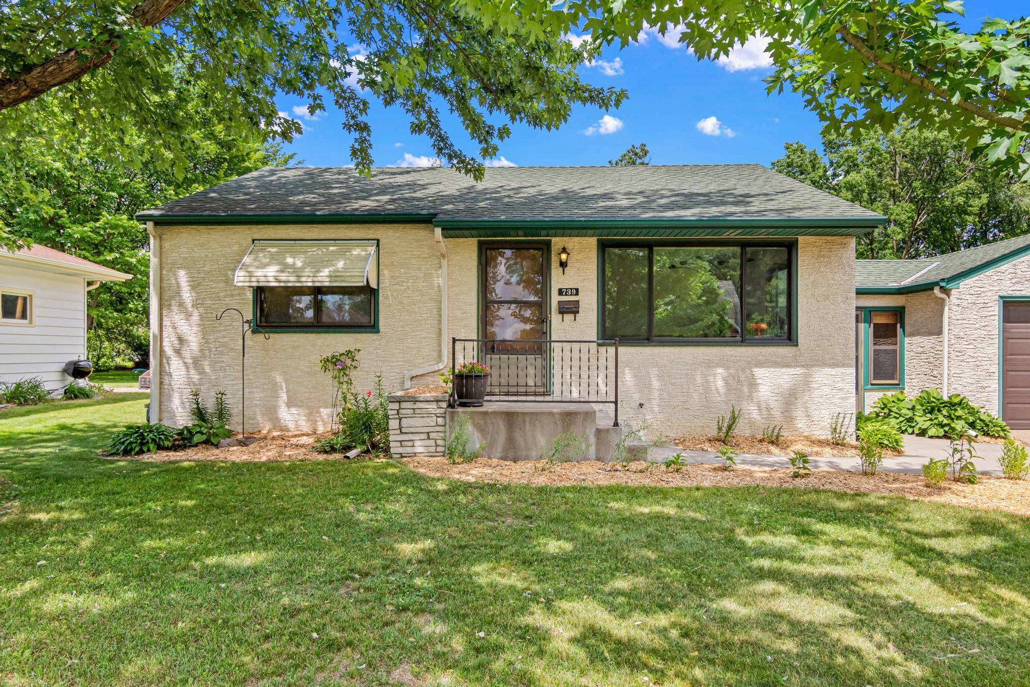 739 Madison ST, Anoka, MN 55303