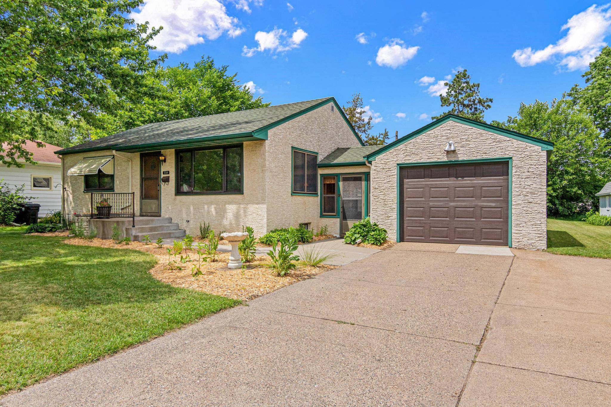 739 Madison ST, Anoka, MN 55303