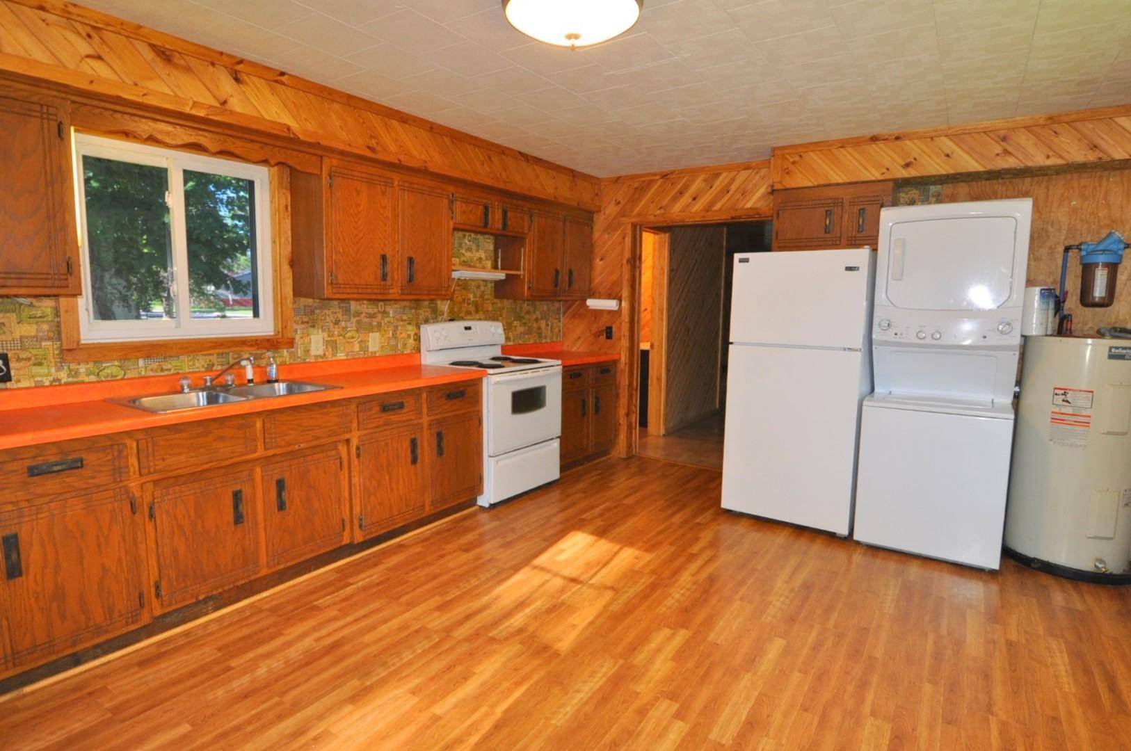 390 Pleasant AVE SE, Akeley, MN 56433