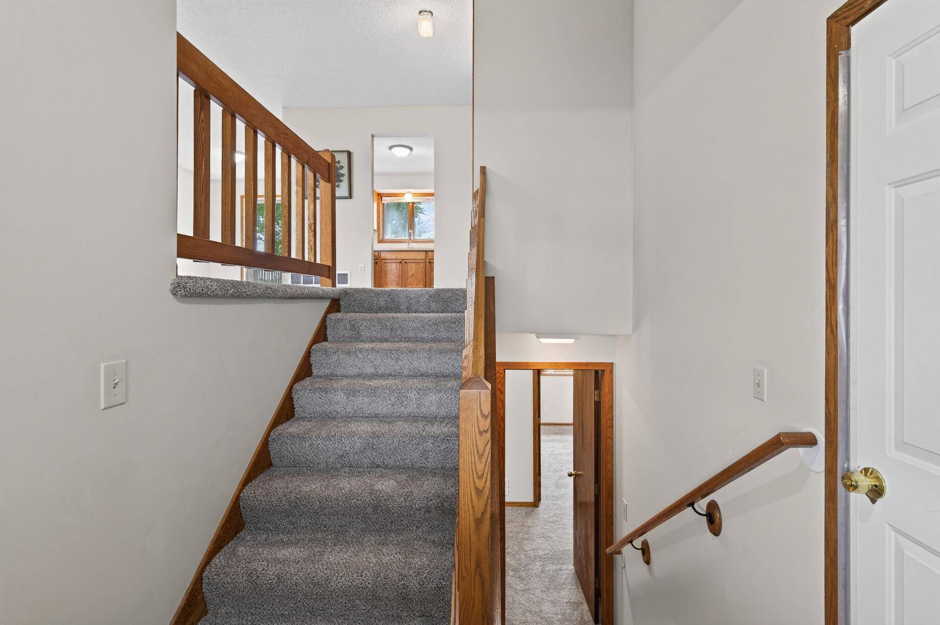 14620 Hayes RD, Apple Valley, MN 55124