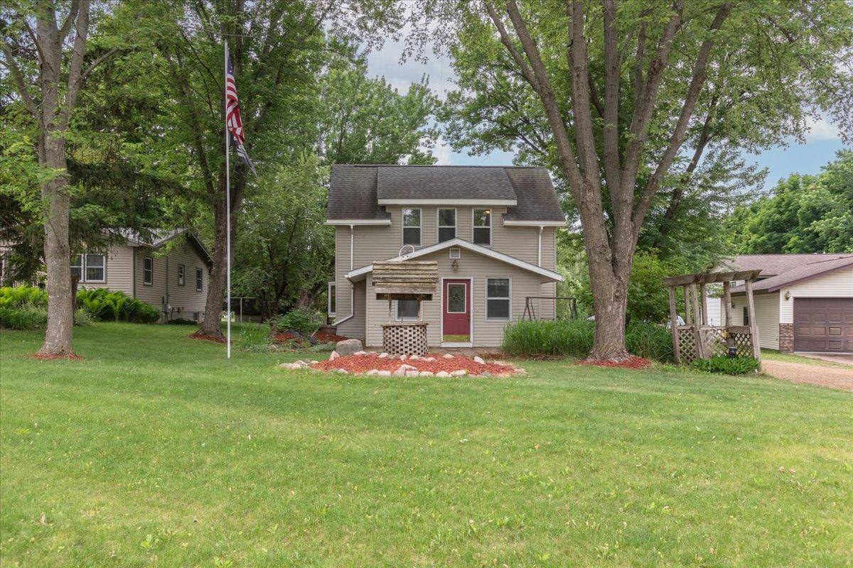 321 Drier ST, Durand, WI 54736