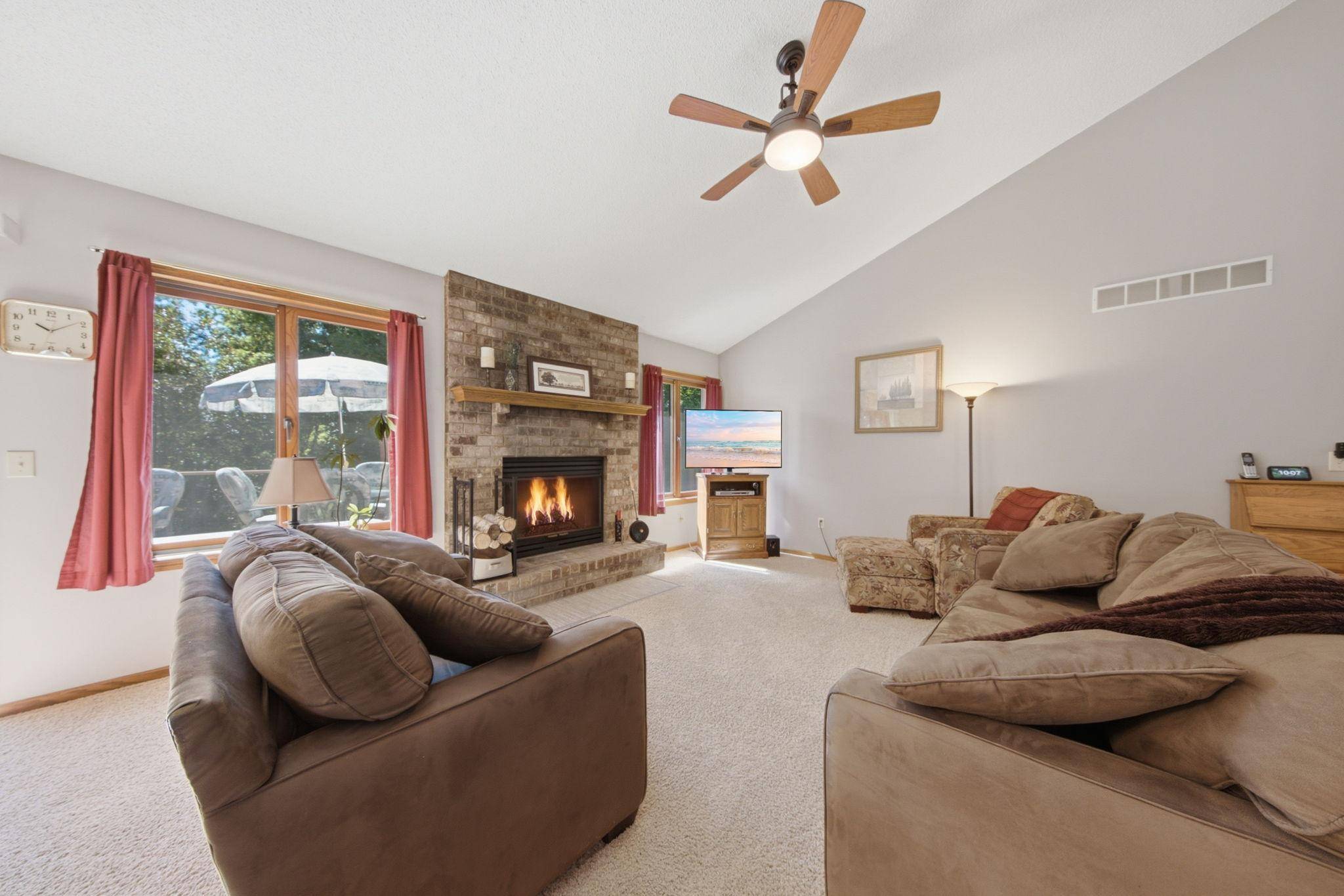650 Bridle Ridge RD, Eagan, MN 55123
