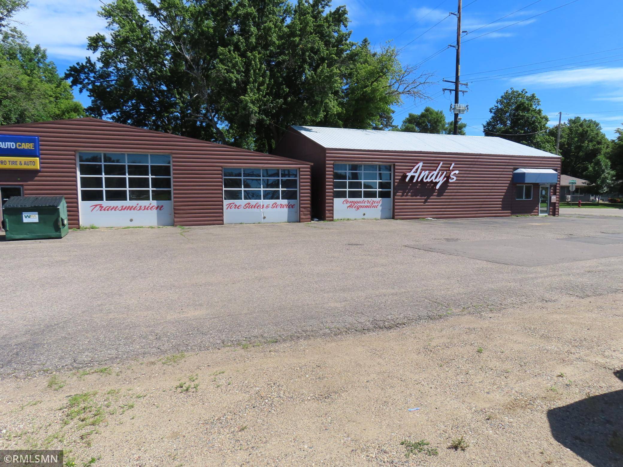 160 Poplar AVE S, Annandale, MN 55302