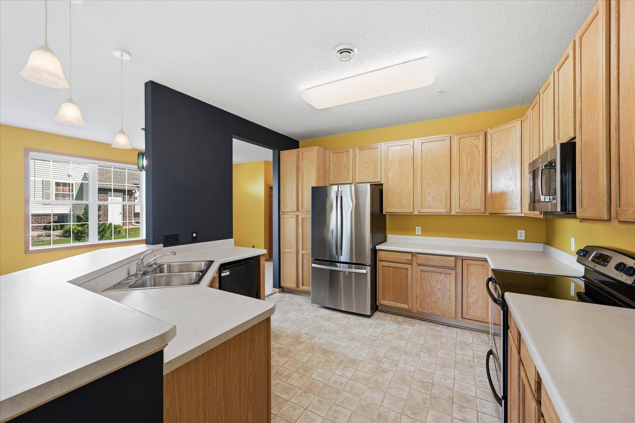 4873 Boatman LN #6801, Inver Grove Heights, MN 55076