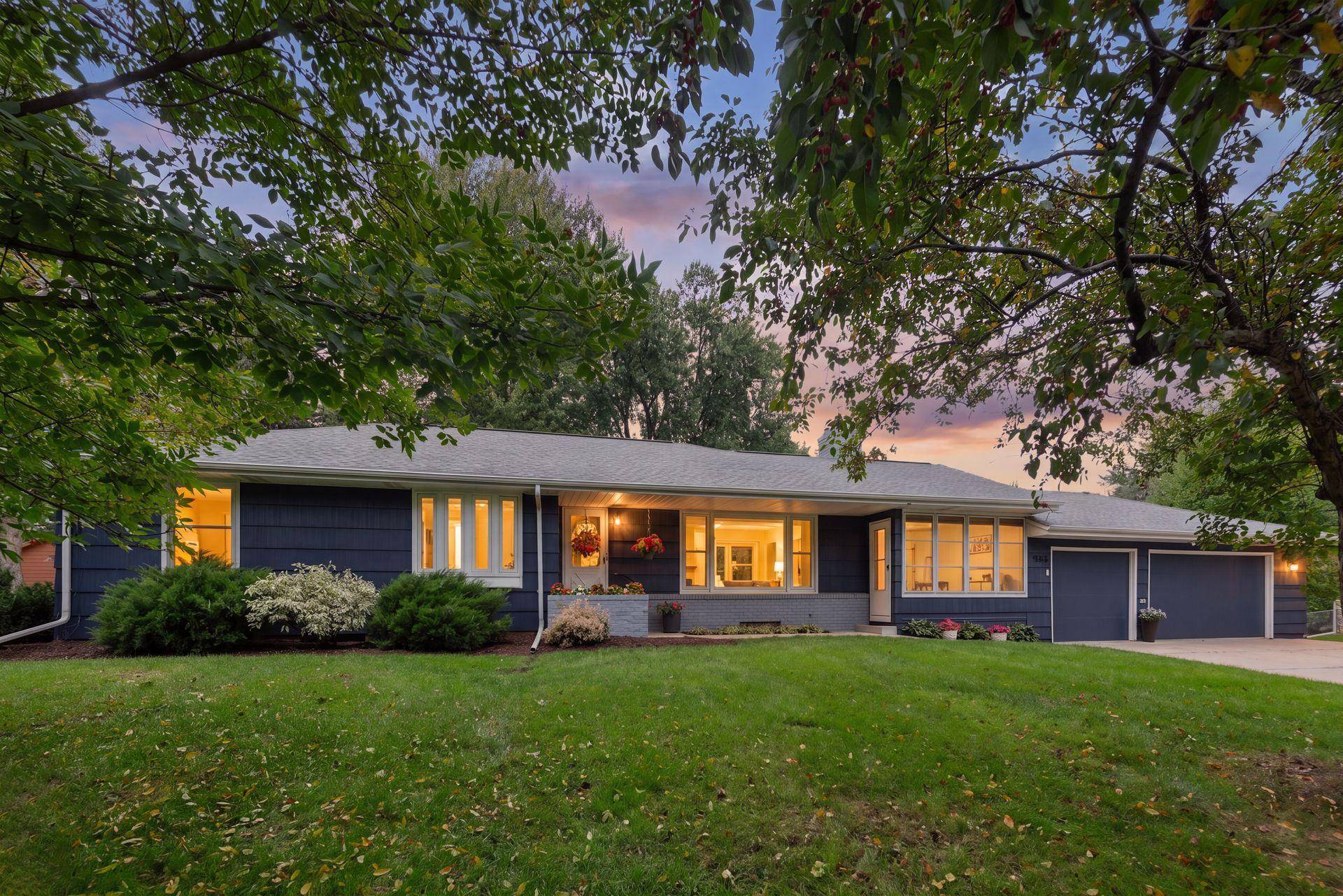 9840 Brookside AVE S, Bloomington, MN 55431
