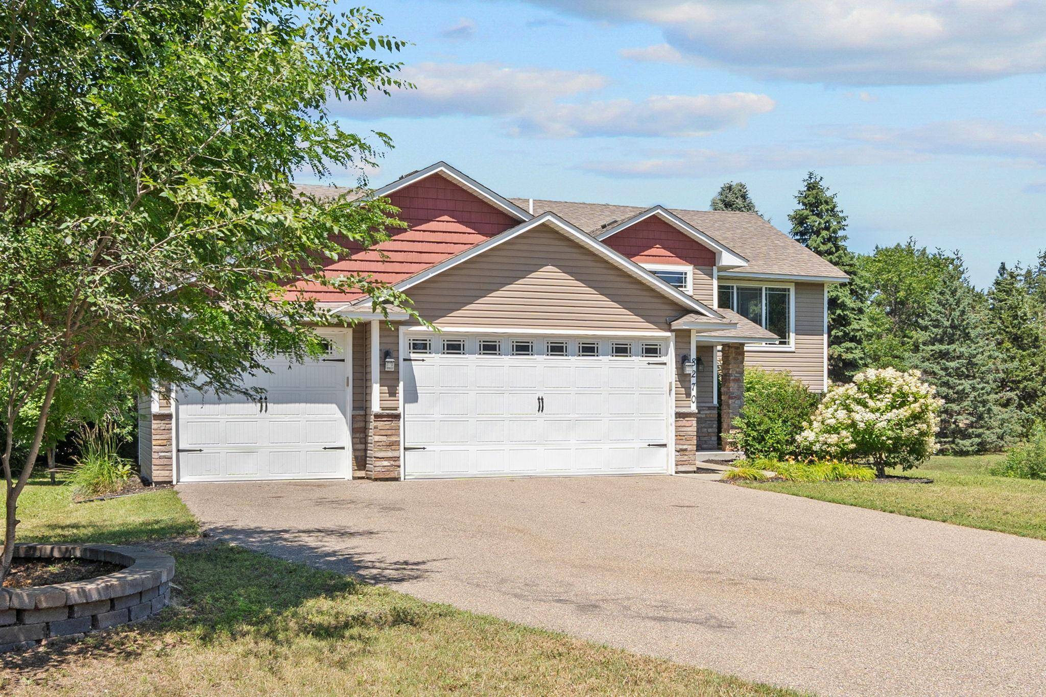8270 120th AVE N, Champlin, MN 55316