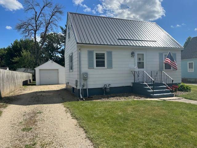 810 14th AVE SE, Austin, MN 55912