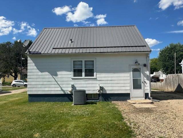 810 14th AVE SE, Austin, MN 55912
