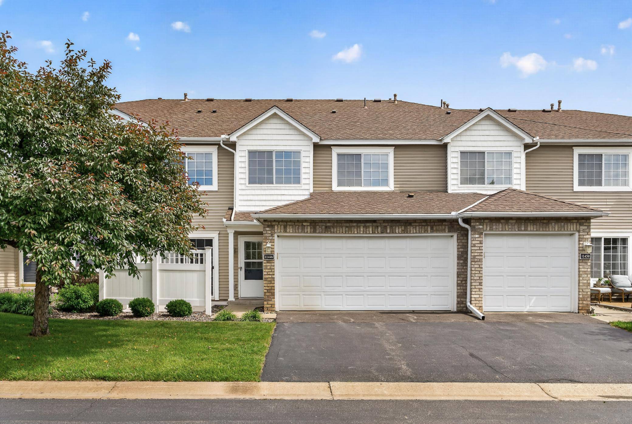 11446 Elmwood AVE N, Champlin, MN 55316