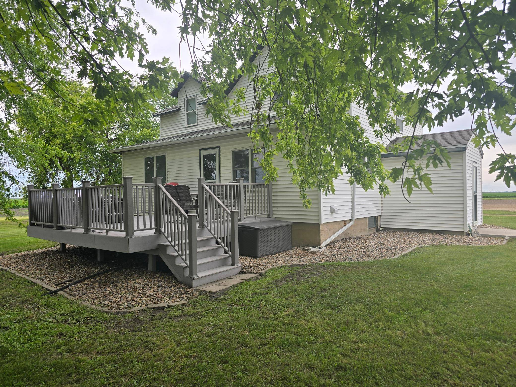 35158 830th ST, Brewster, MN 56119