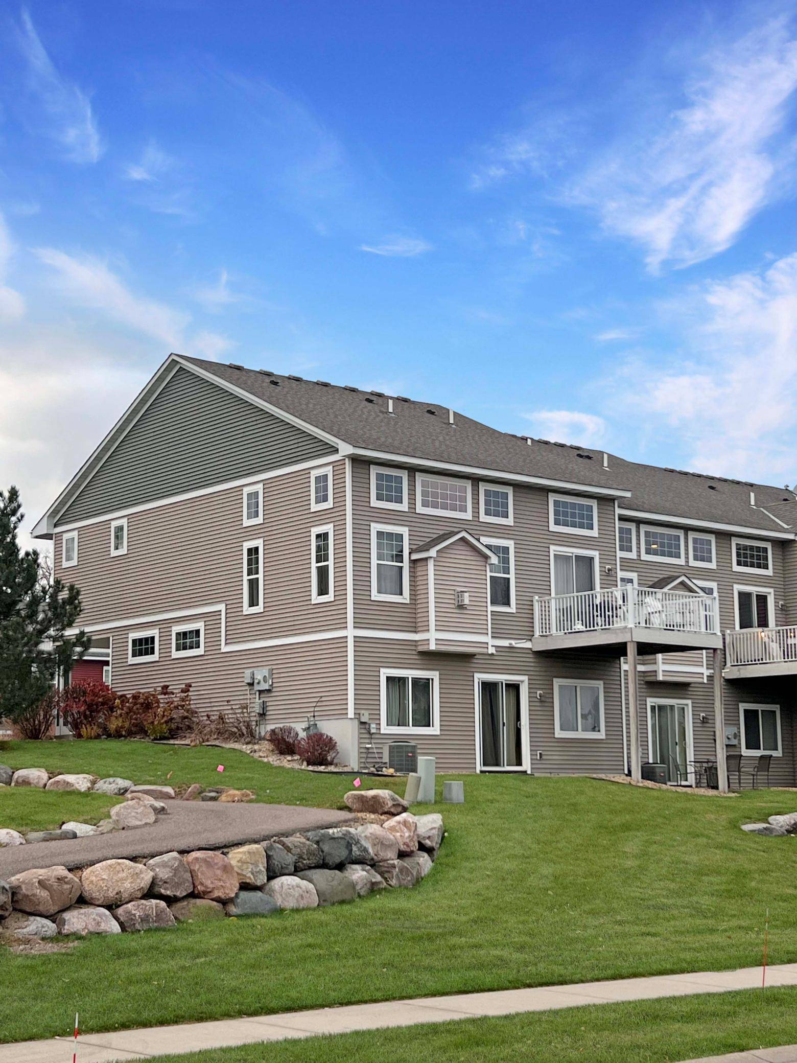 15125 Maryland AVE, Savage, MN 55378