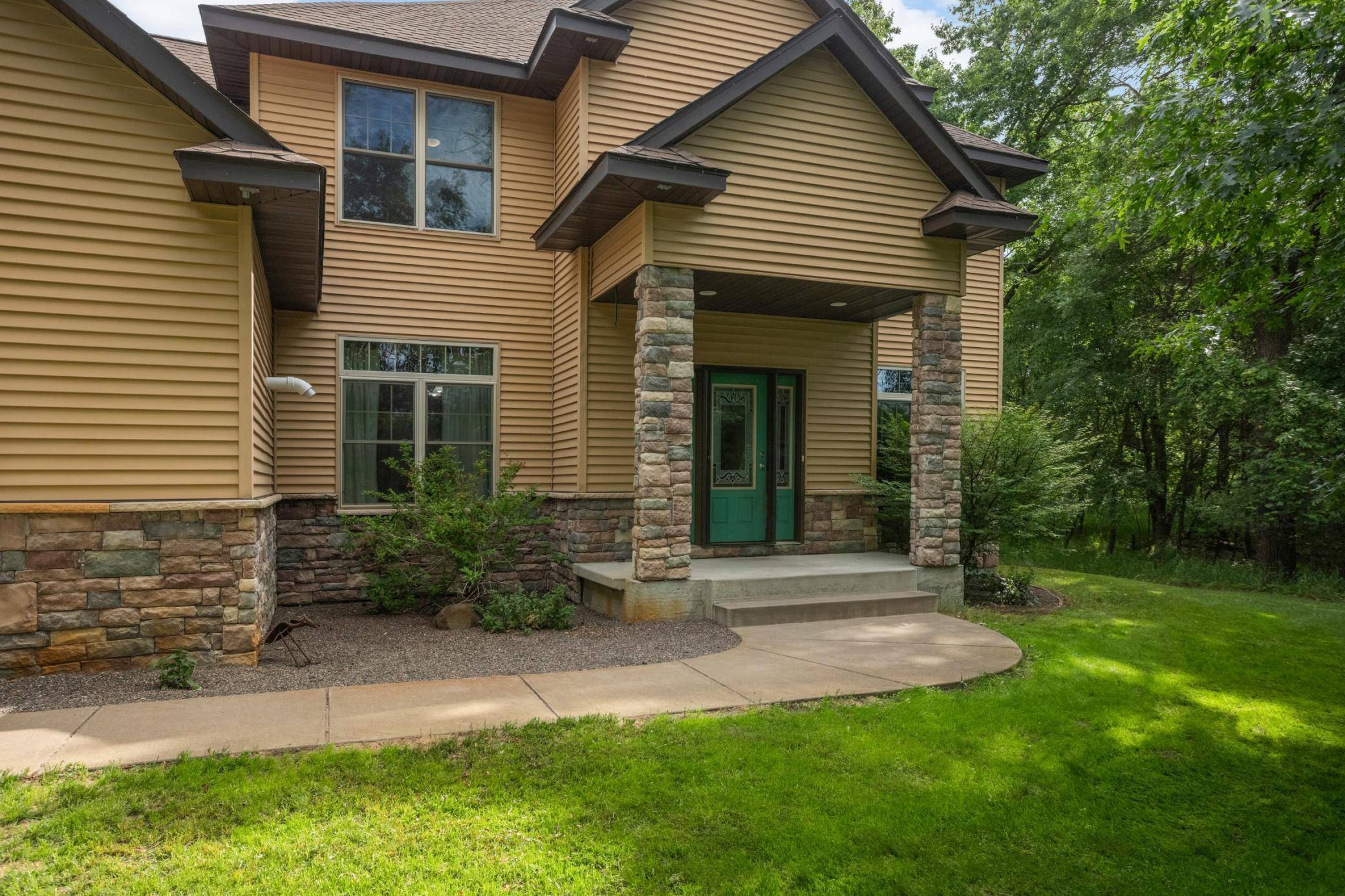 23601 Rockney ST NE, Bethel, MN 55005