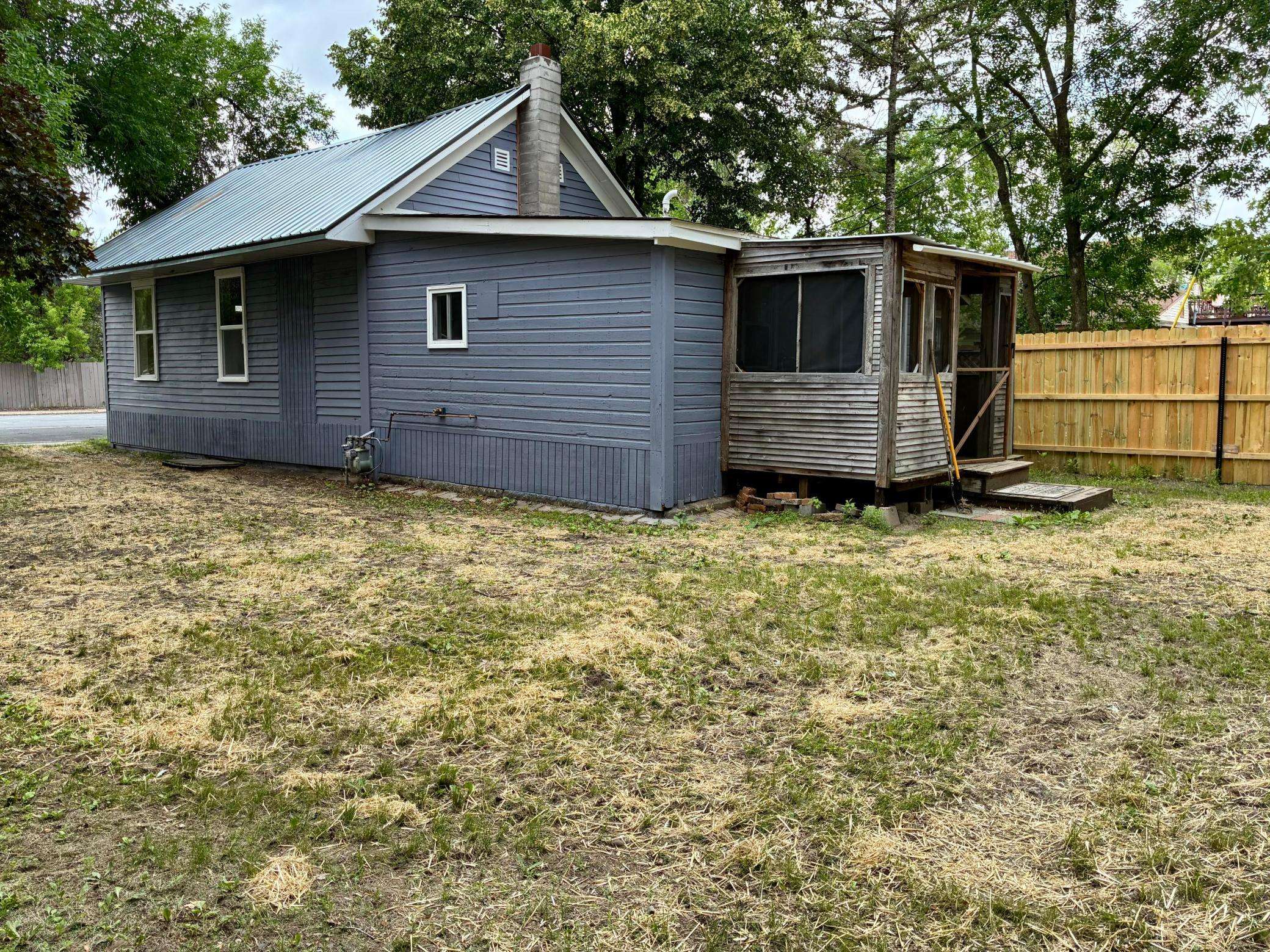 109 Main ST NW, Bethel, MN 55005