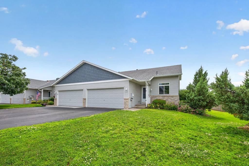 306 Pine ST, Cannon Falls, MN 55009