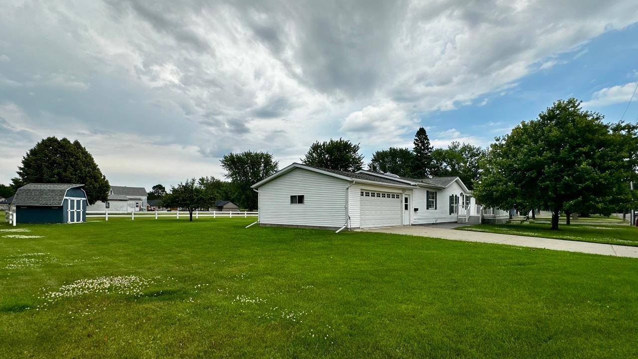 800 Montana AVE, Benson, MN 56215