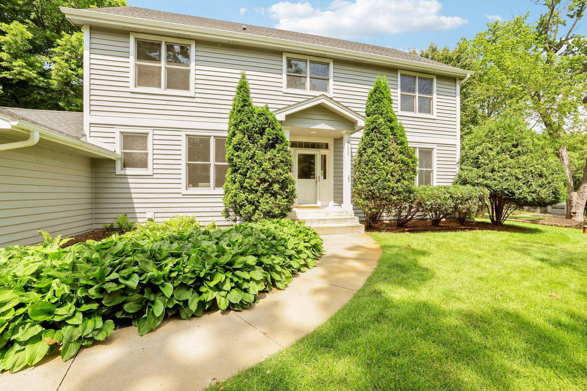 4200 North LN, Excelsior, MN 55331