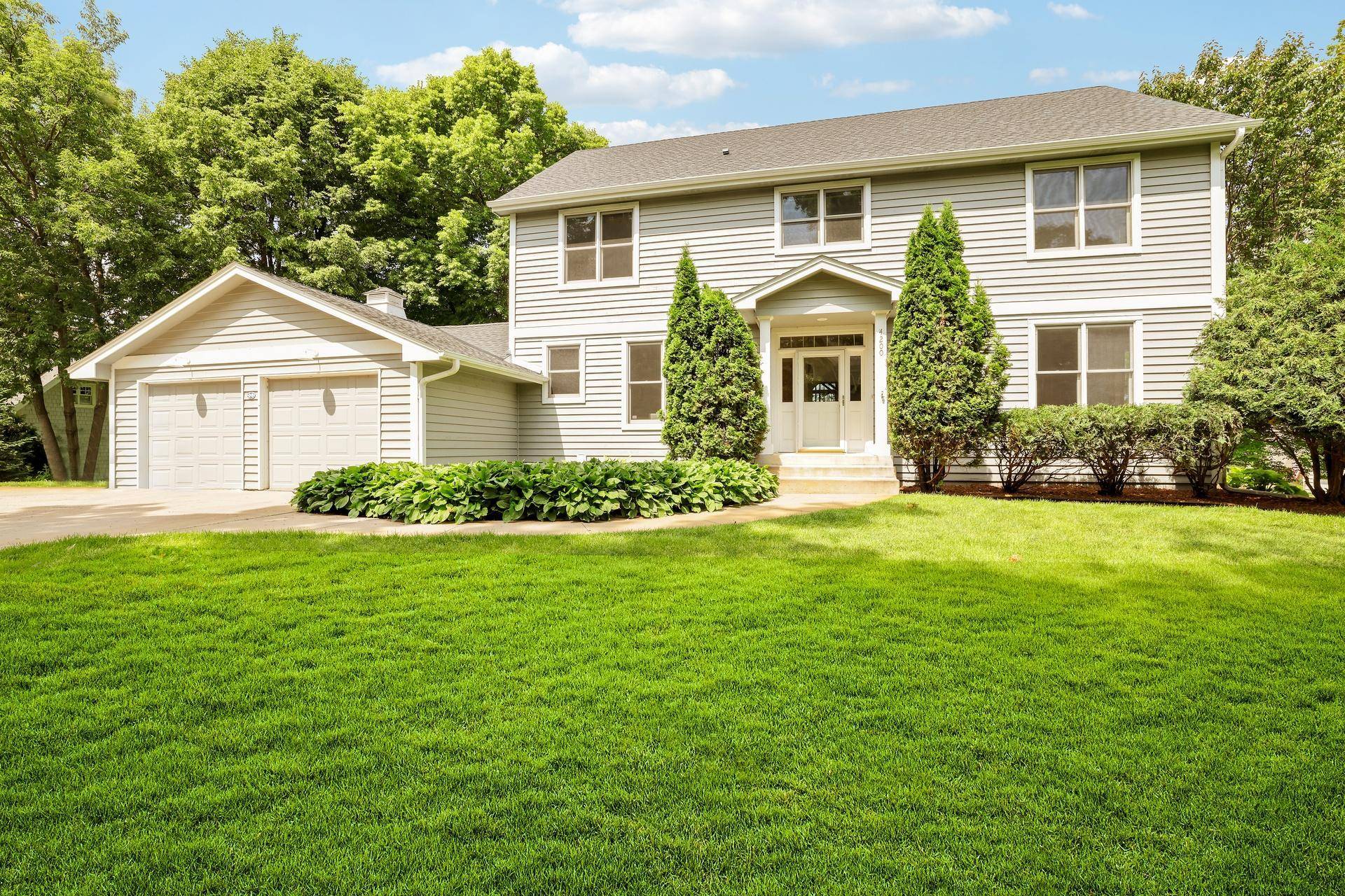 4200 North LN, Excelsior, MN 55331