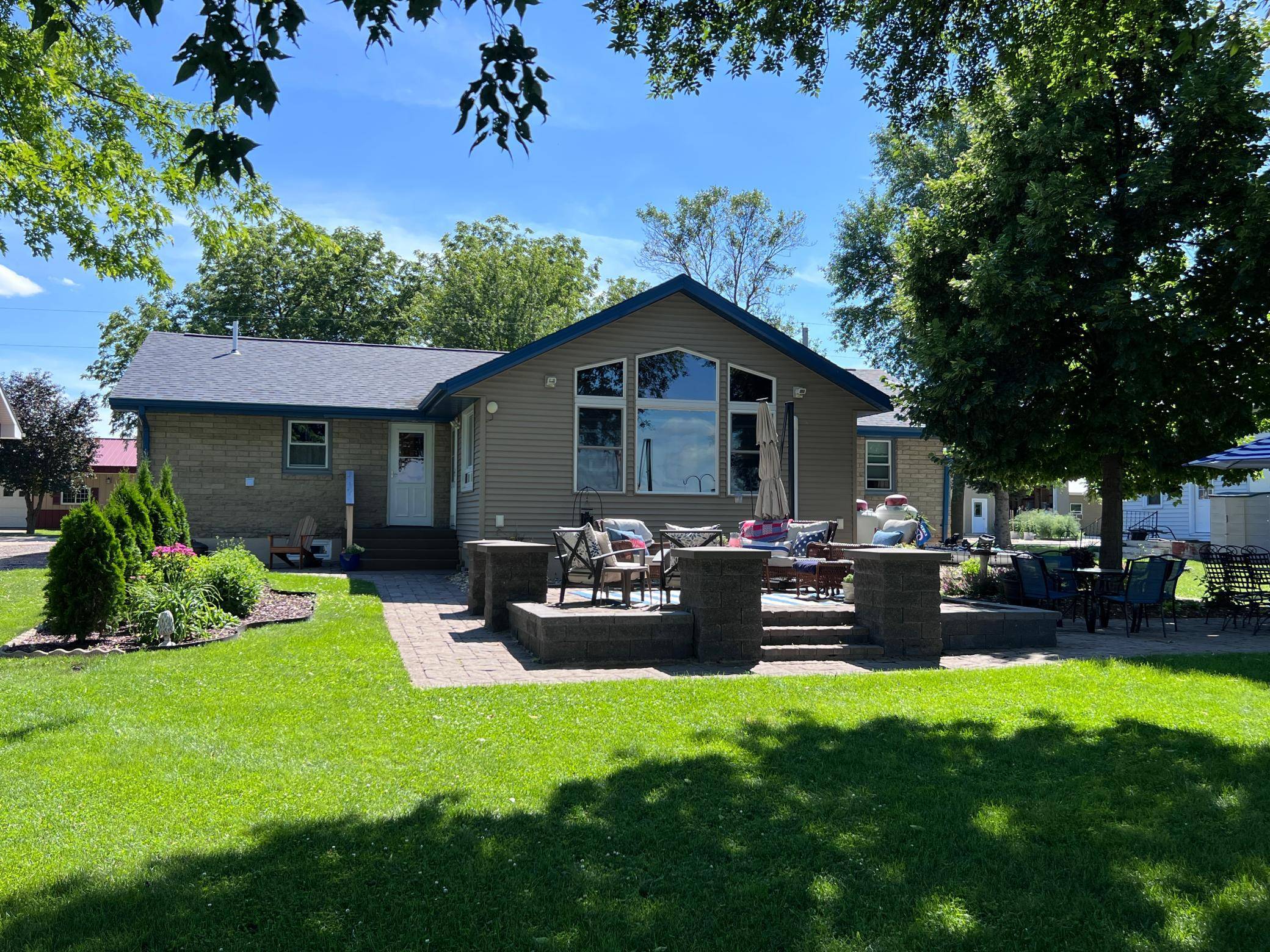 13942 Goose Isle RD, Big Stone City, SD 57216