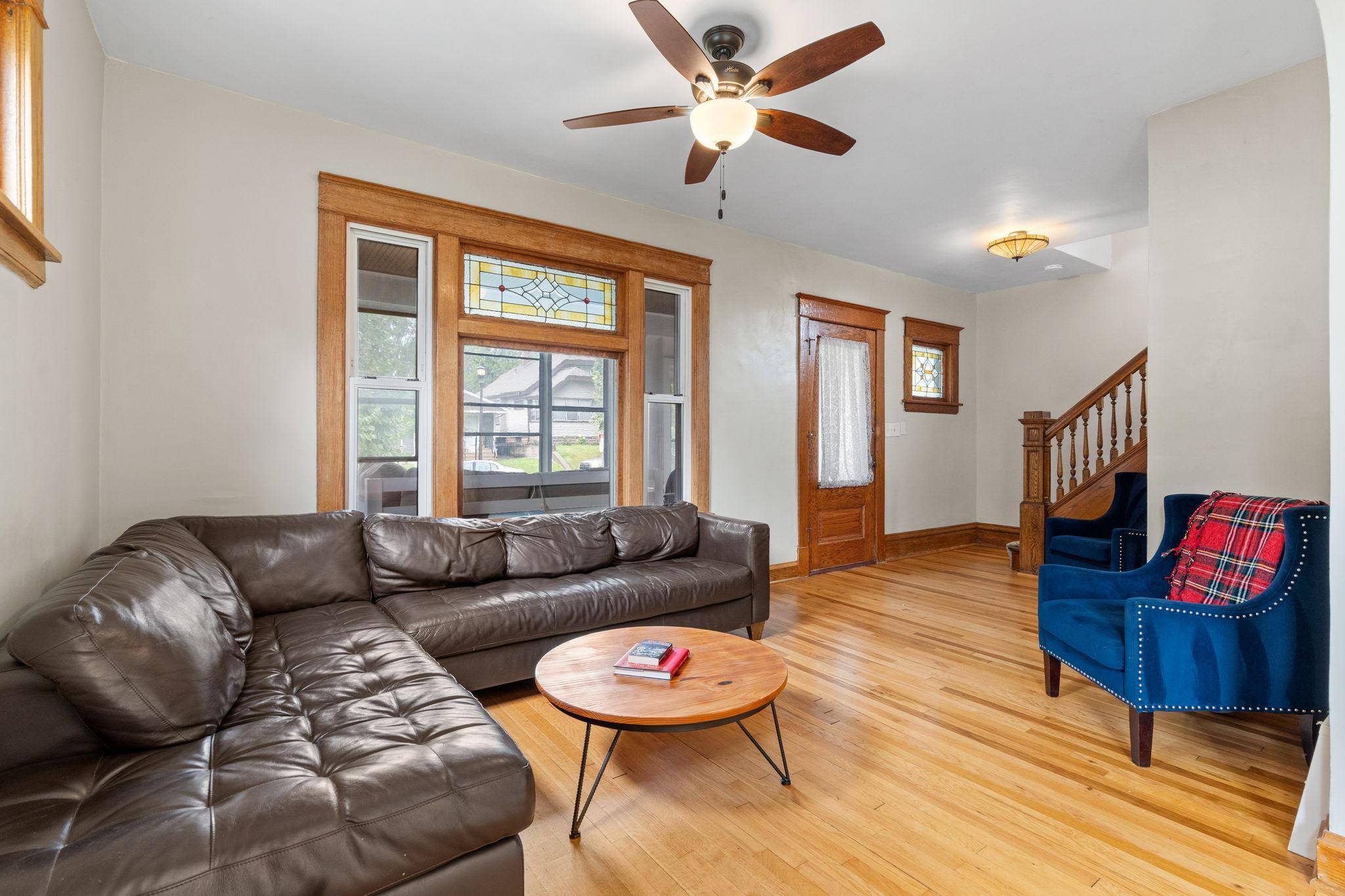 1225 6th ST E, Saint Paul, MN 55106