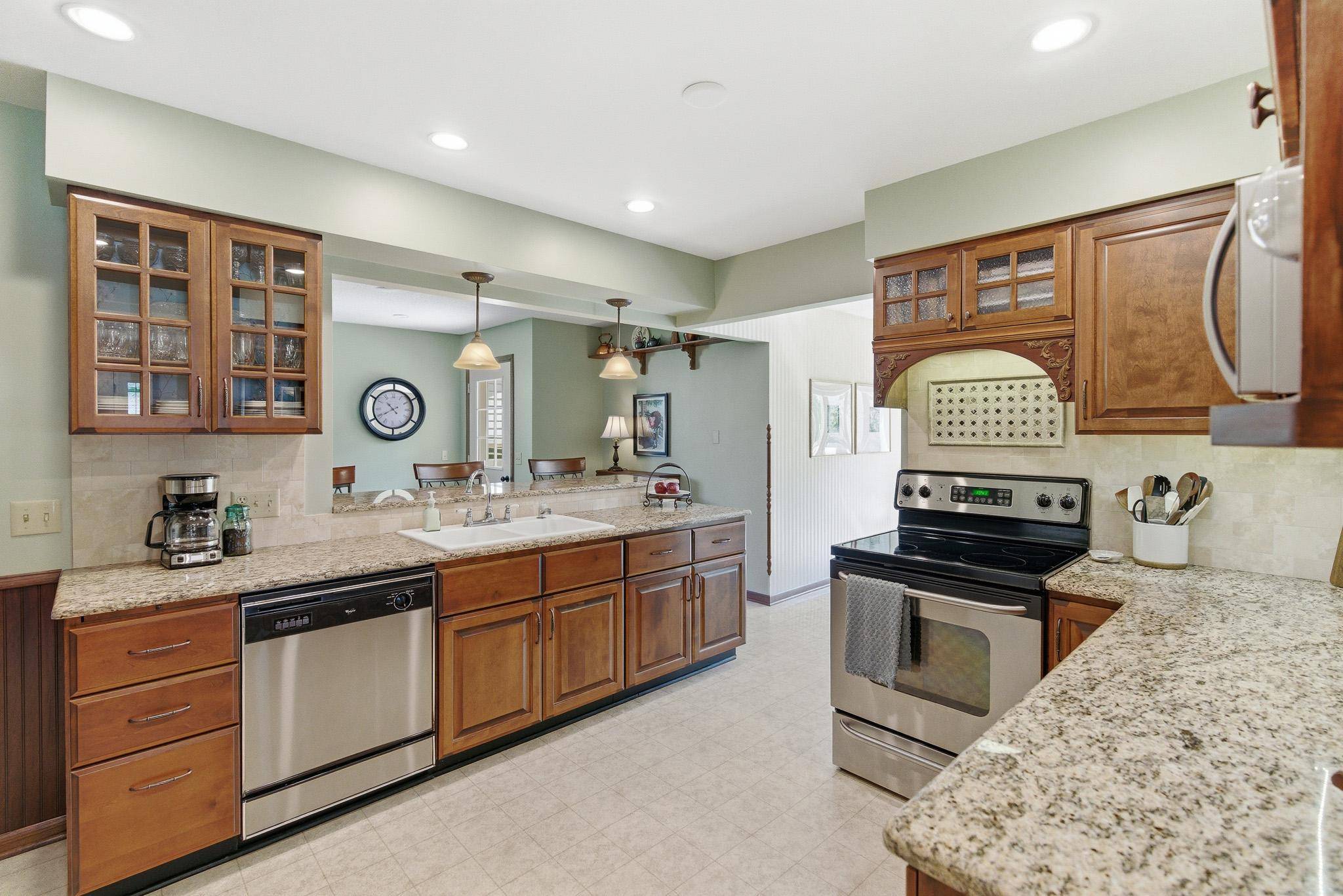 220 North ST E, Amboy, MN 56010