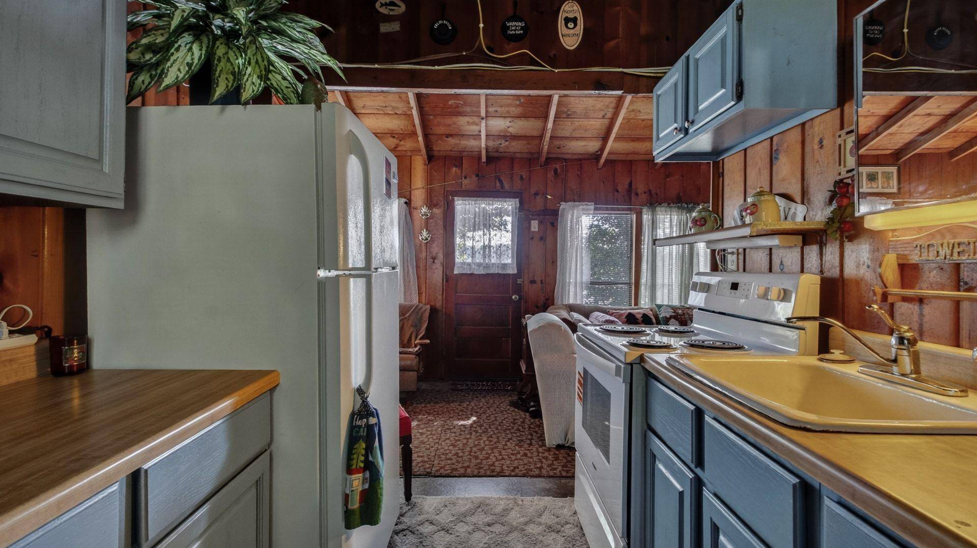 1551A 8 3/4 ST, Almena, WI 54805