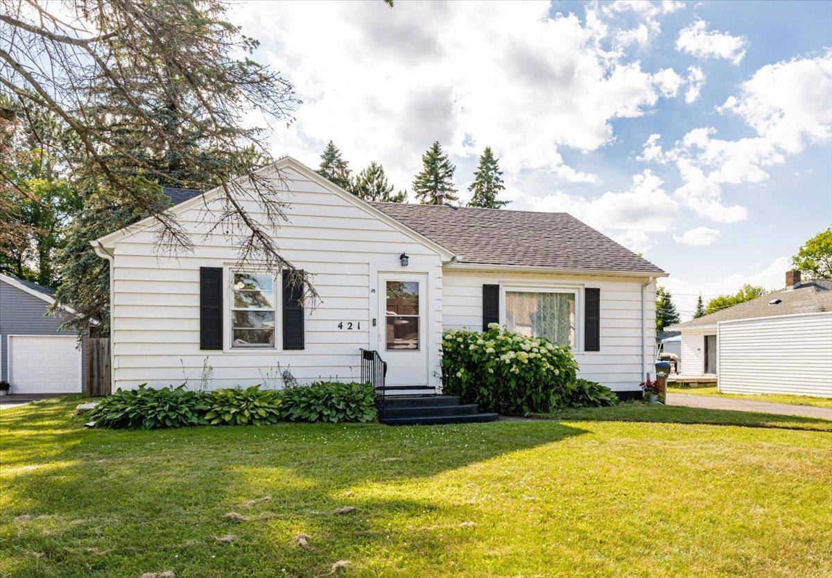 421 17th ST, Cloquet, MN 55720