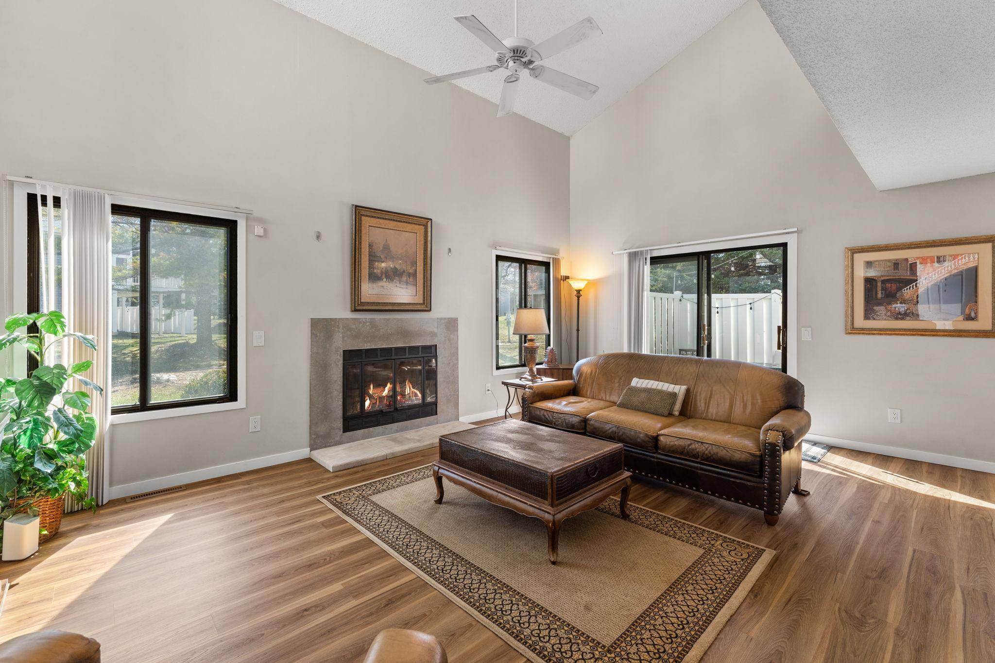 5550 Bimini DR, Minnetonka, MN 55343