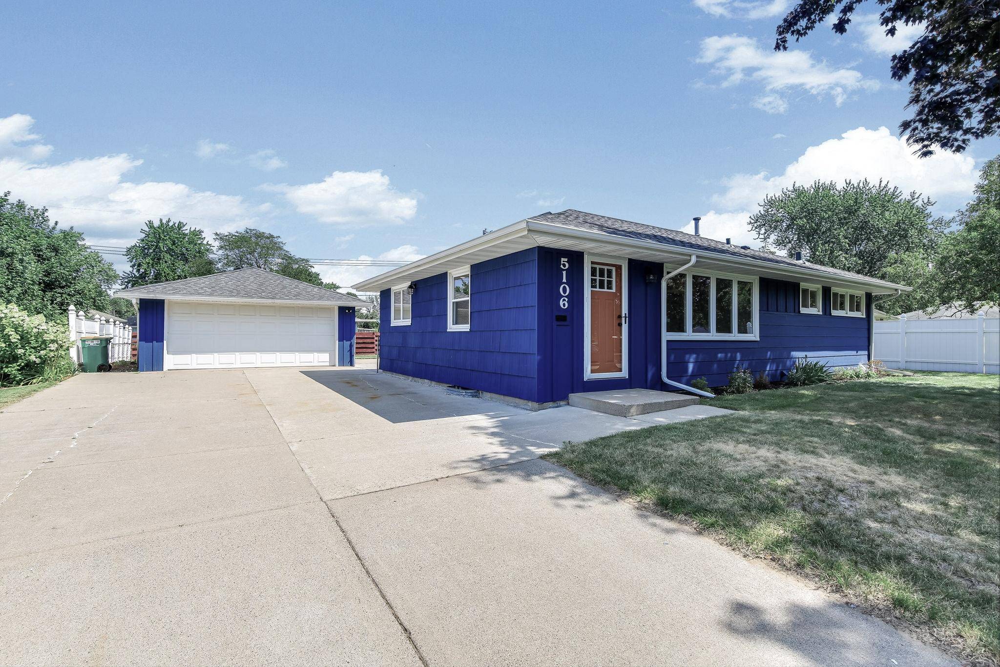 5106 Paul DR, Brooklyn Center, MN 55429