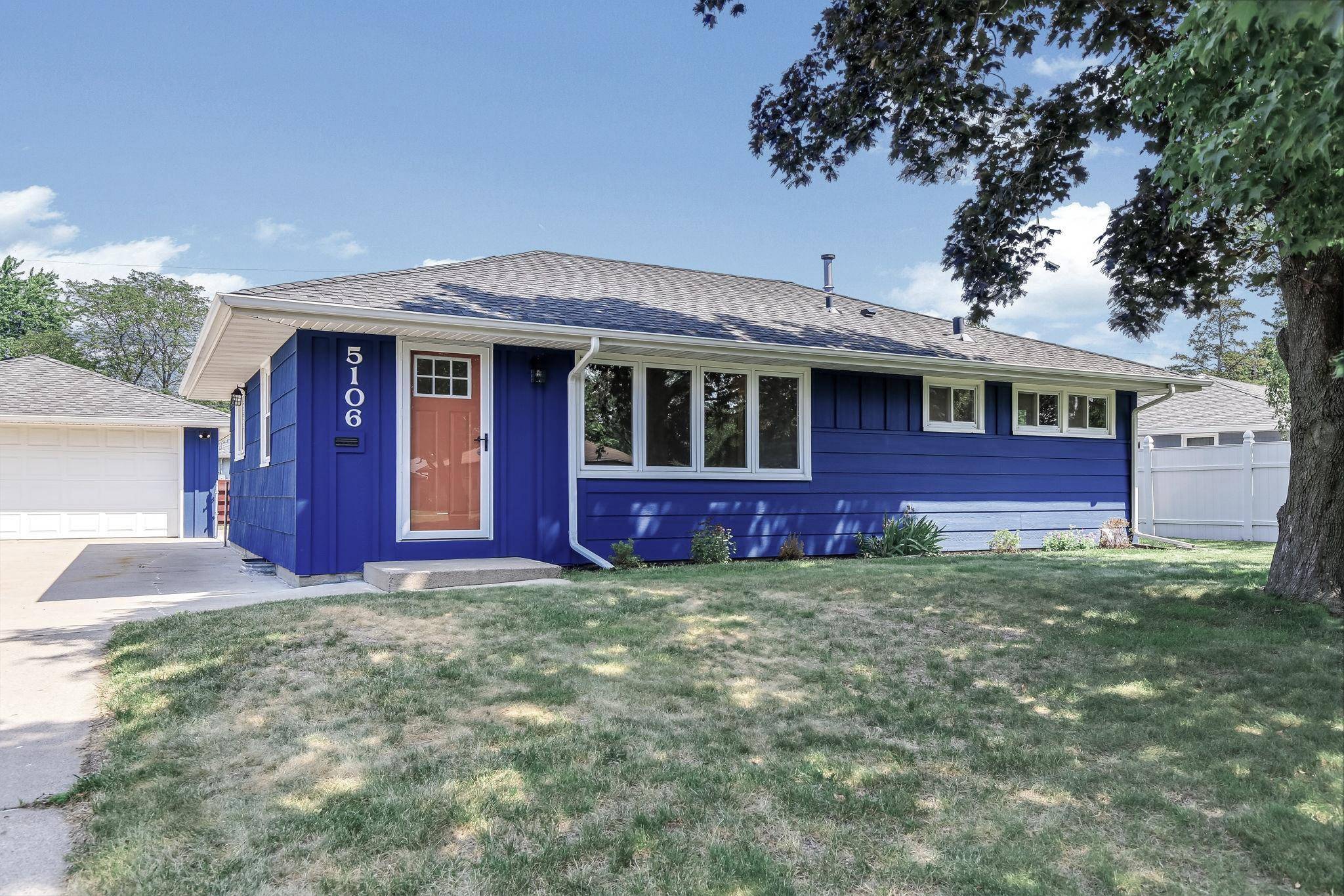 5106 Paul DR, Brooklyn Center, MN 55429
