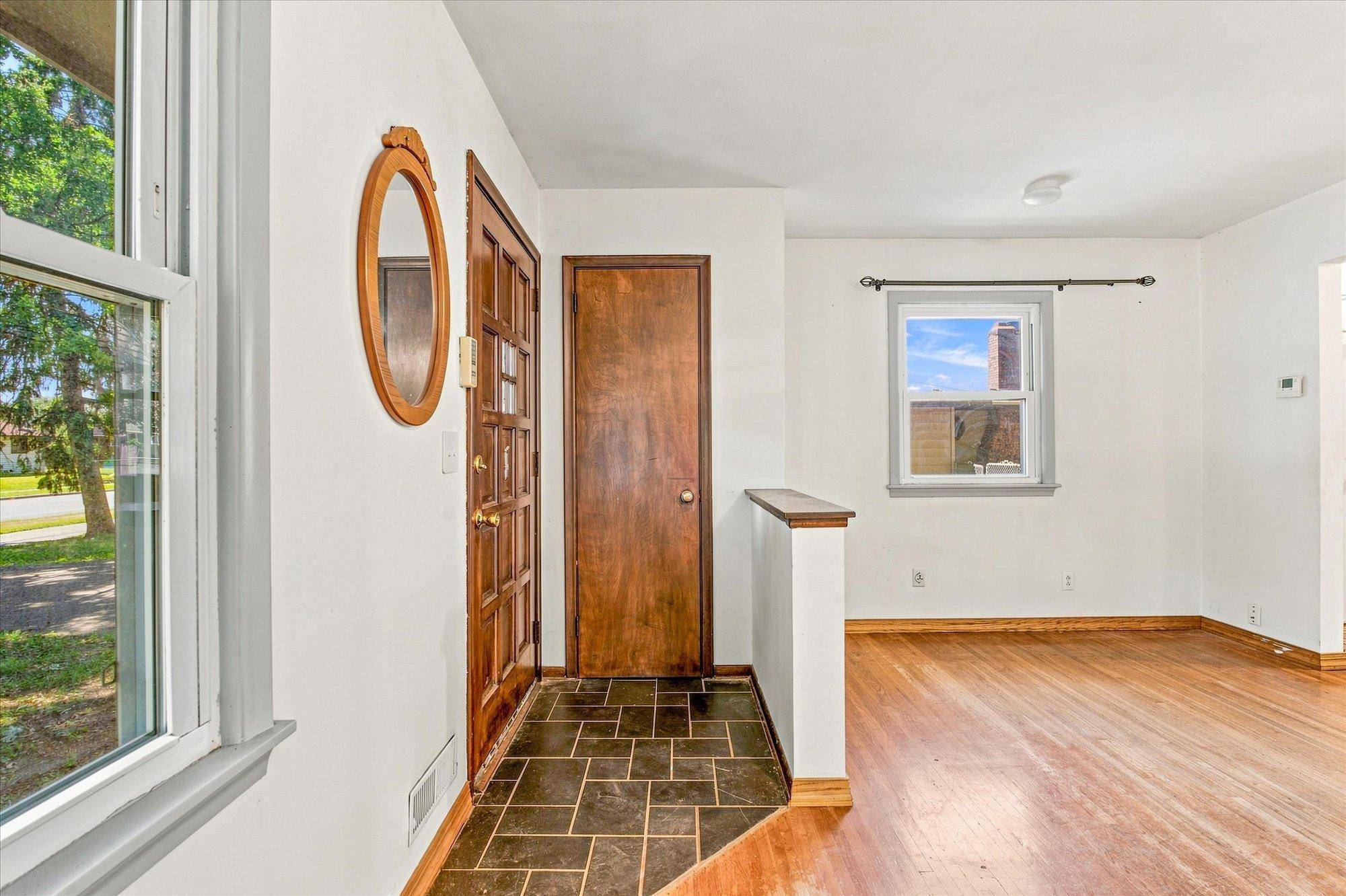 5006 63rd AVE N, Brooklyn Center, MN 55429