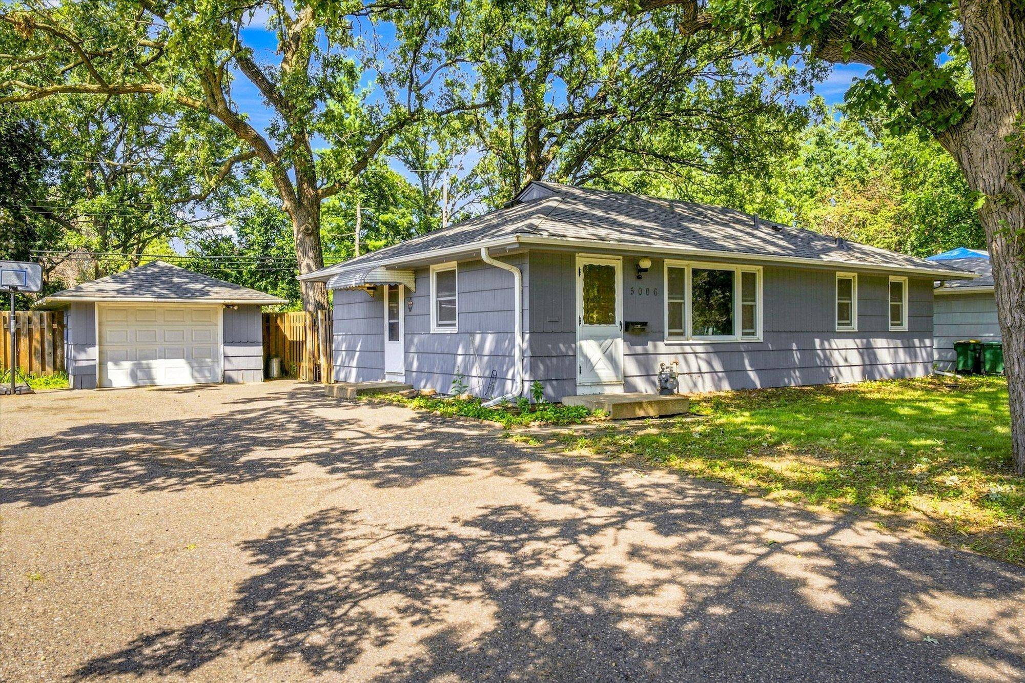 5006 63rd AVE N, Brooklyn Center, MN 55429