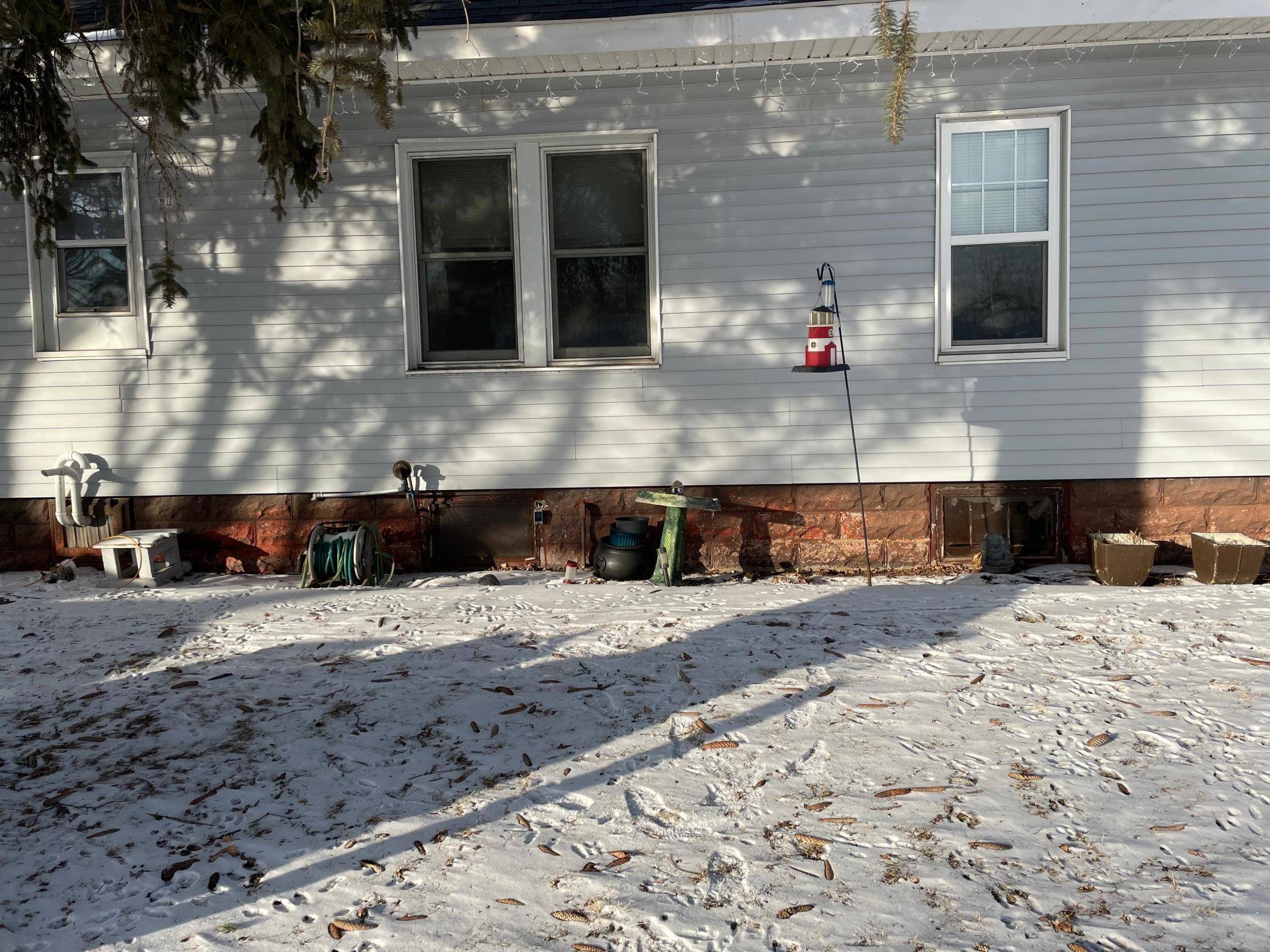 108 N West ST, Ceylon, MN 56121