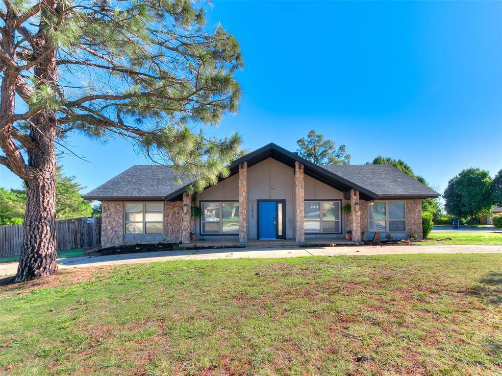 11613 Footmans CT, Yukon, OK 73099