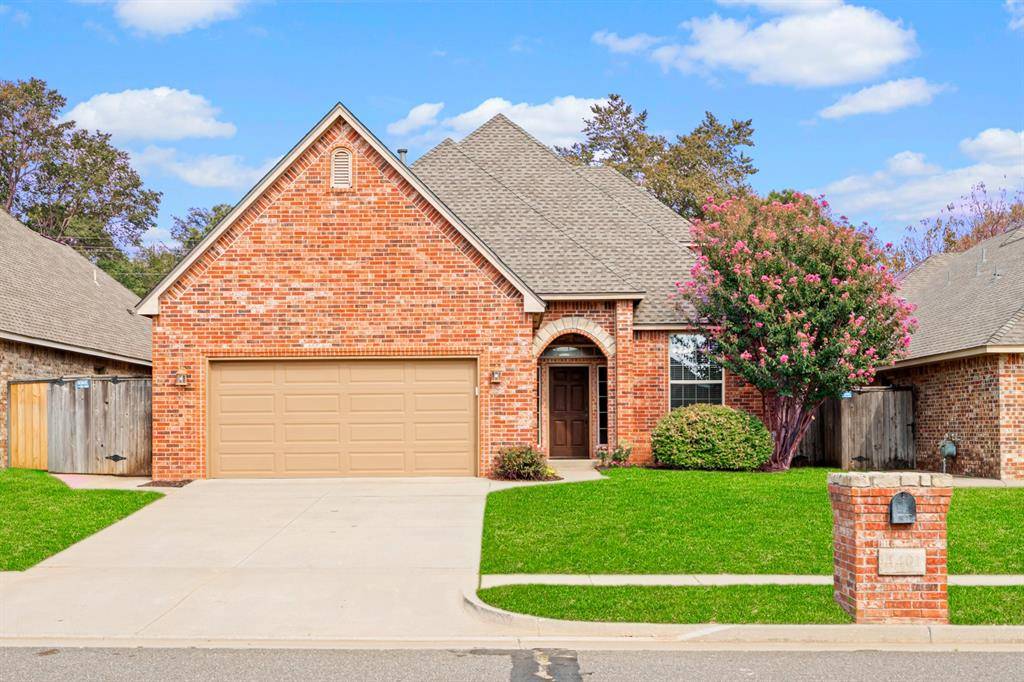 4401 Spyglass DR, Norman, OK 73072