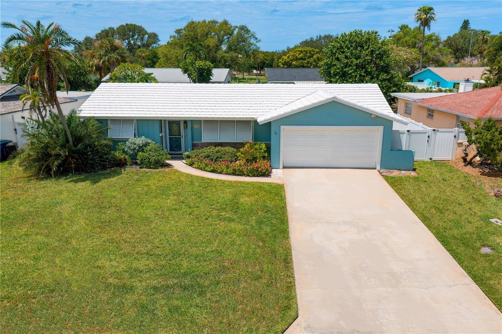2972 E VINA DEL MAR BLVD, St Pete Beach, FL 33706