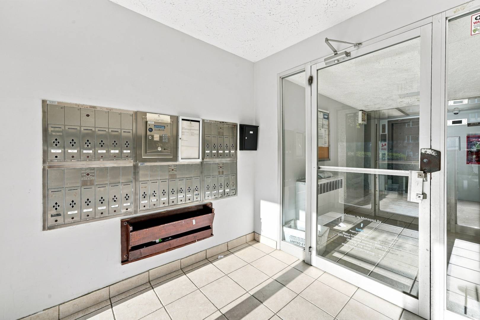 2025 W GRANVILLE AVE #412, Chicago, IL 60659