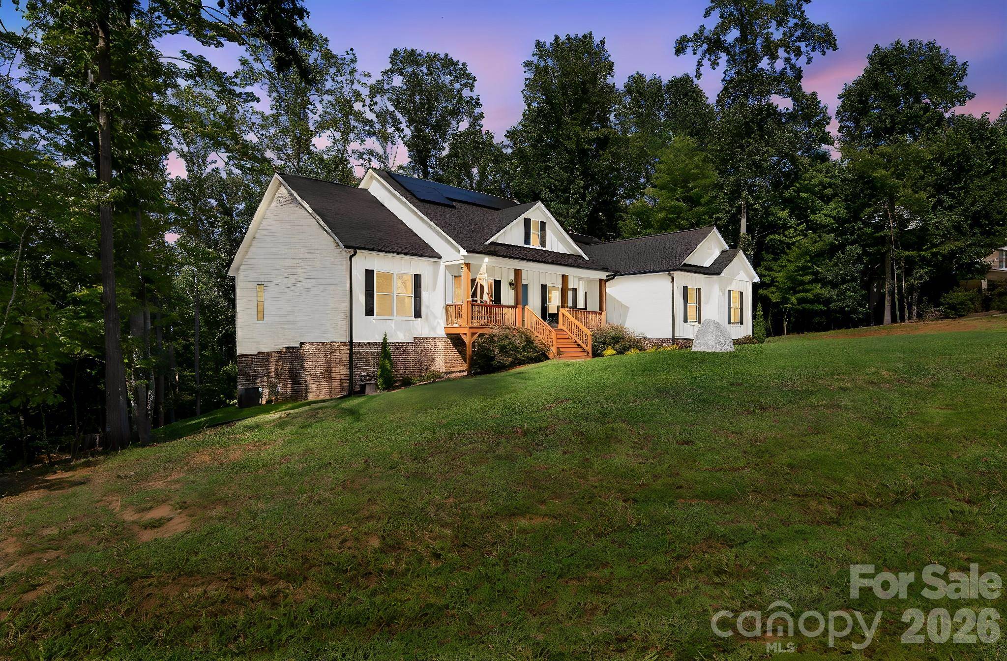 206 N Harbor Watch DR, Statesville, NC 28677