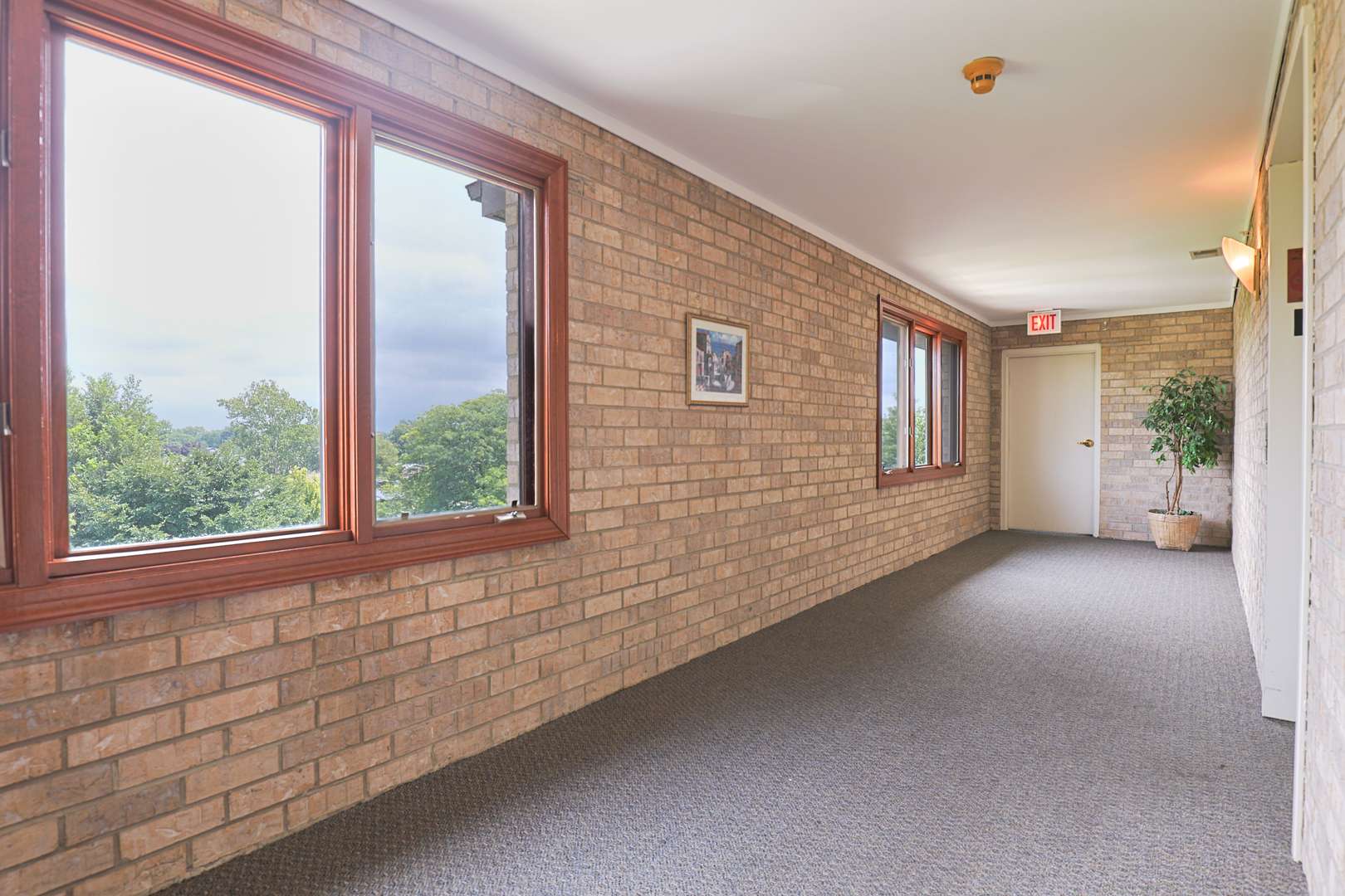 9510 S Kolmar AVE #408, Oak Lawn, IL 60453