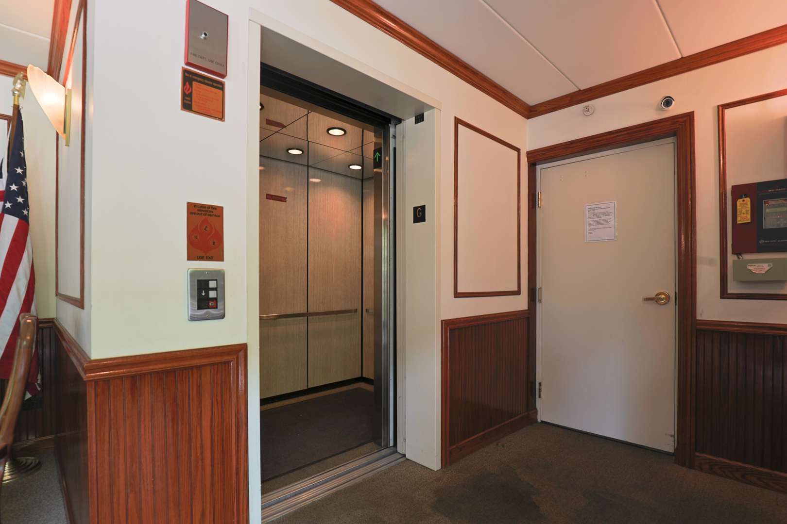 9510 S Kolmar AVE #408, Oak Lawn, IL 60453