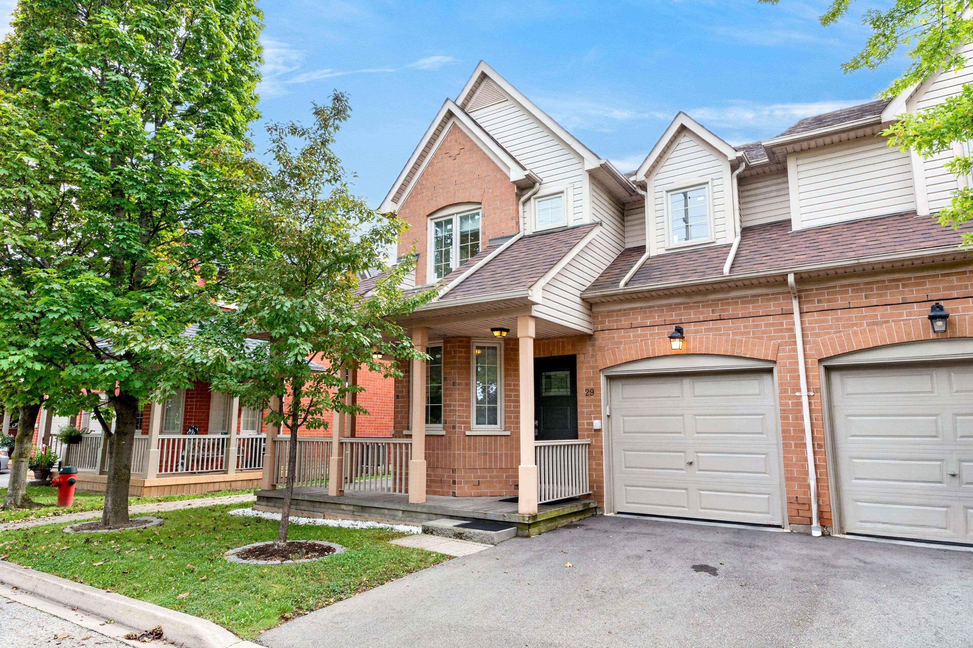 5223 Fairford CRES #29, Mississauga, ON L5V 2M6