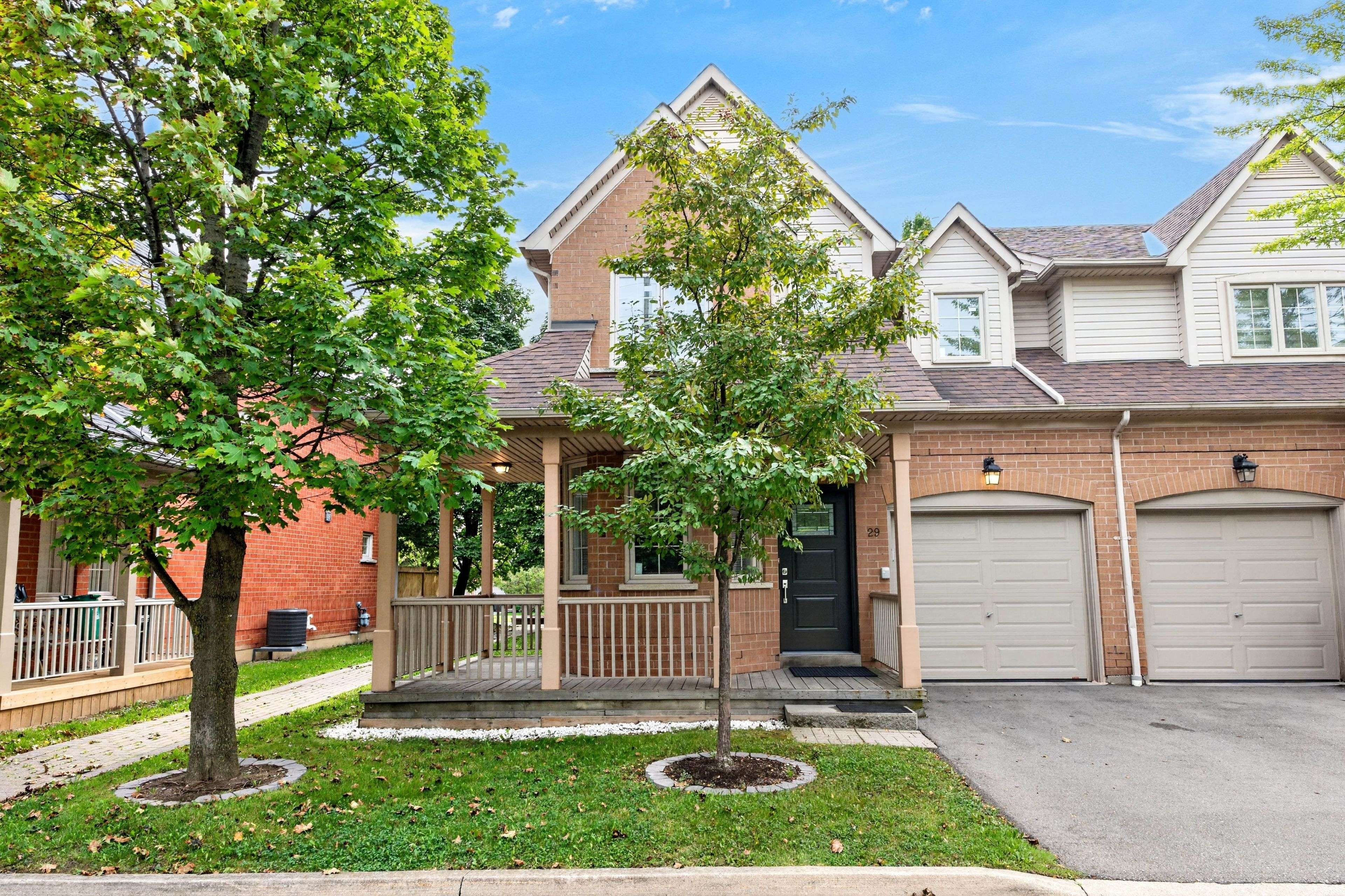 5223 Fairford CRES #29, Mississauga, ON L5V 2M6